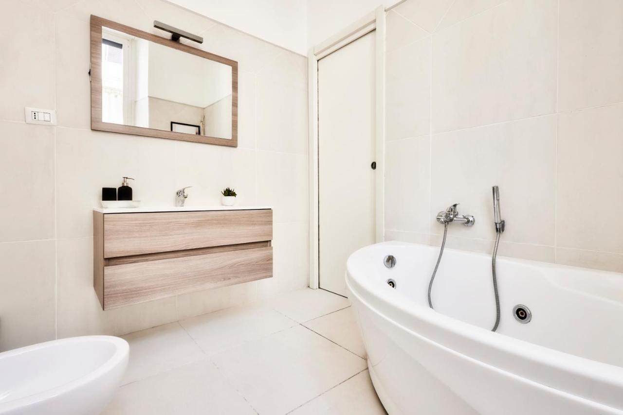 Centrale Elyon Apartment Milano Ngoại thất bức ảnh